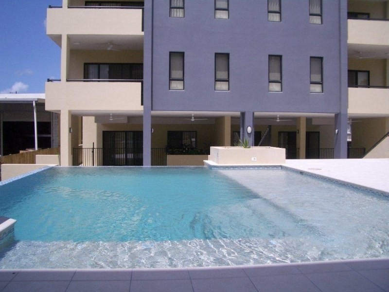 93-95 Mcleod Street, Cairns City QLD 4870