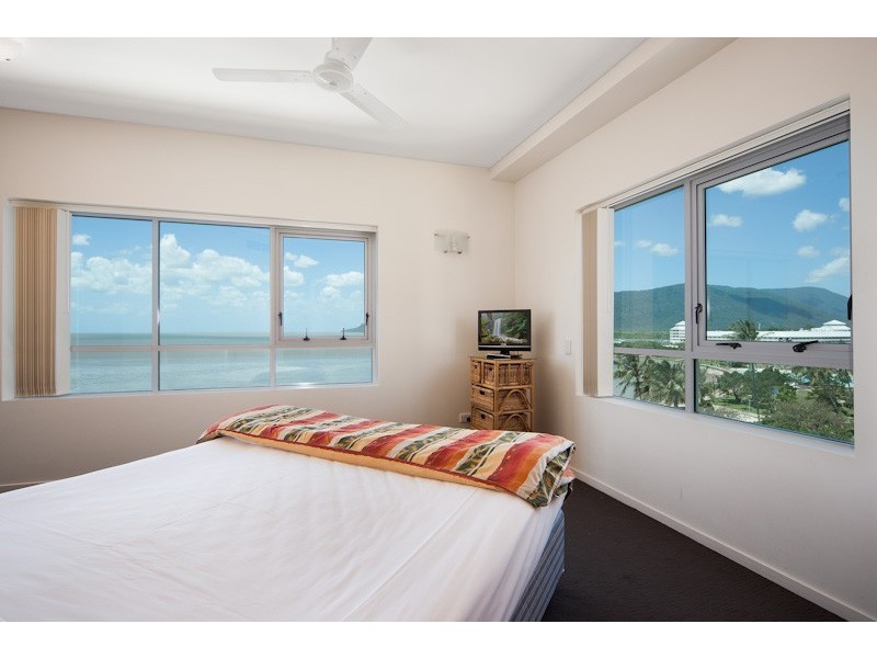 Unit 805/105 Esplanade, Cairns City QLD 4870