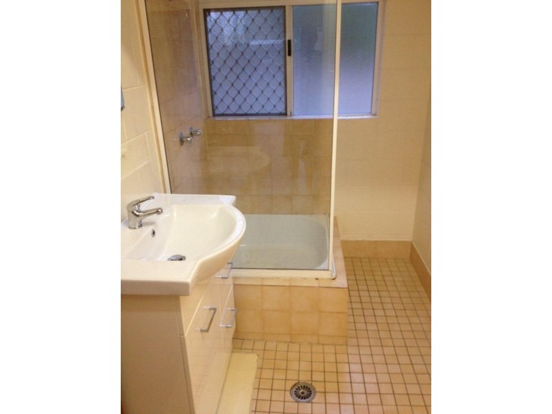 Unit 17/52 Pease Street, Cairns QLD 4870