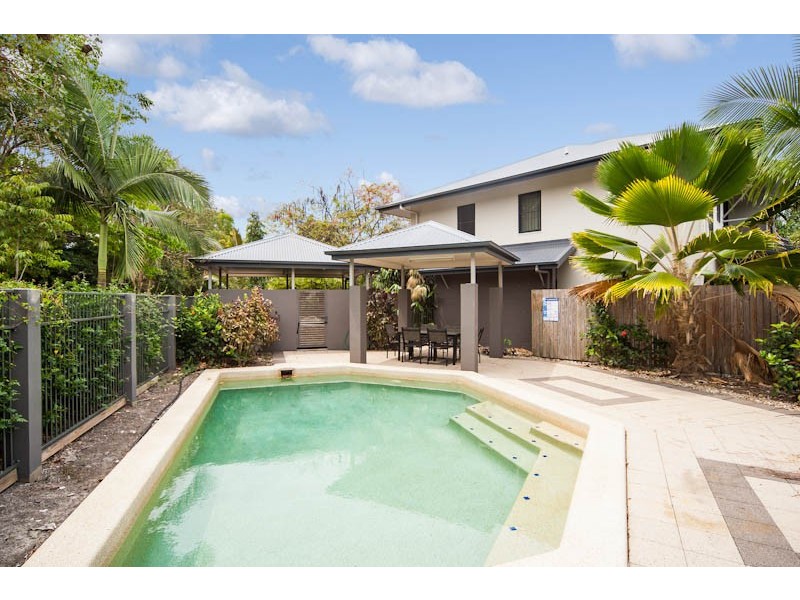 Unit 3/1766 Captain Cook Highway, Clifton Beach QLD 4879