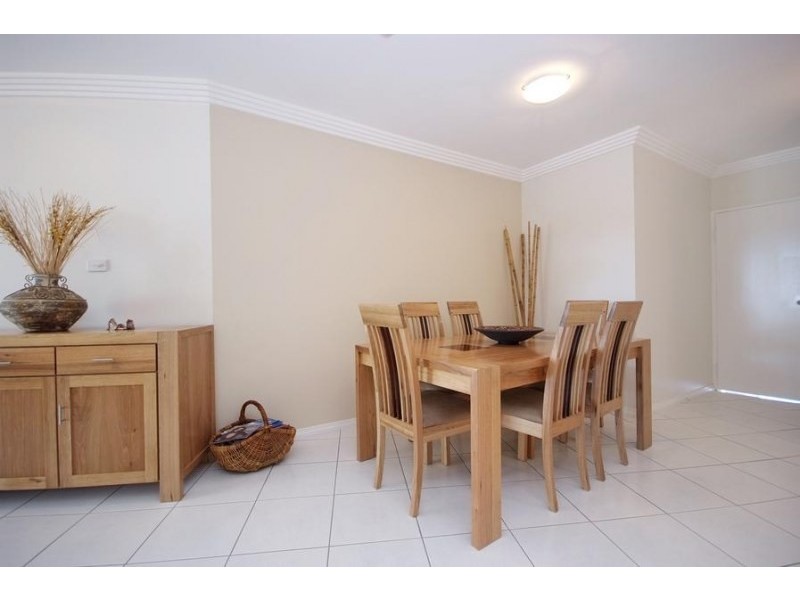 Unit 14/291 The Esplanade, Cairns QLD 4870