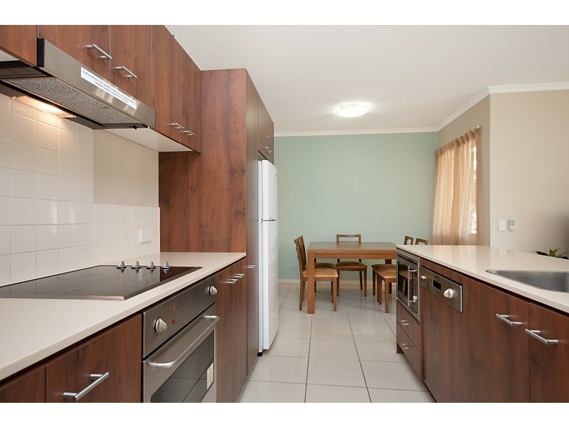 49 Williams Esplanade, Palm Cove QLD 4879