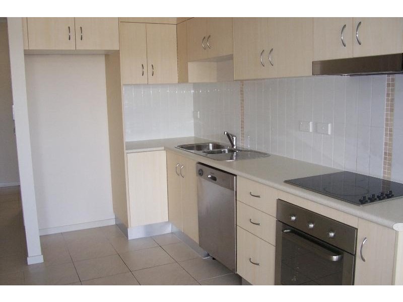 Unit 5/6 James Street, Cairns QLD 4870