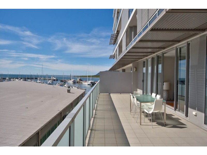 Unit 10/1 Marlin Parade, Cairns City QLD 4870