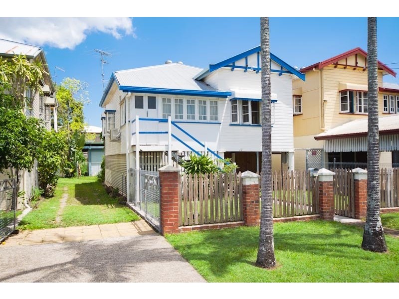 17 Victoria Street, Parramatta Park QLD 4870