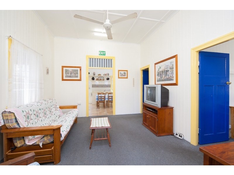 17 Victoria Street, Parramatta Park QLD 4870