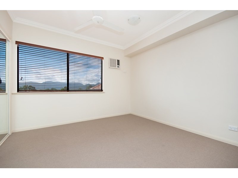 Unit 364/644 Bruce Highway, Woree QLD 4868