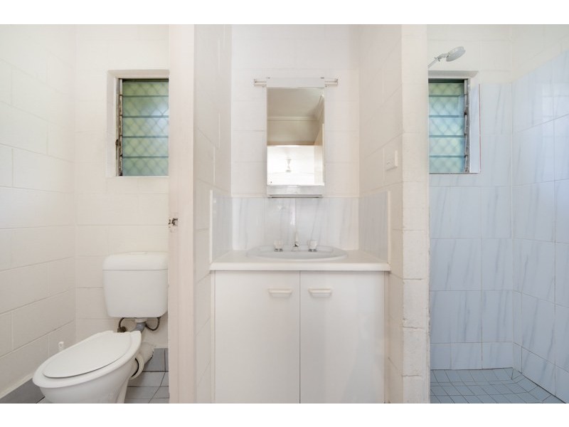 Unit 1 – 10/379 Mayers Street, Edge Hill QLD 4870