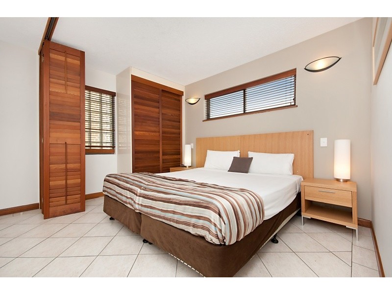 Unit 505/73 Esplanade, Cairns City QLD 4870