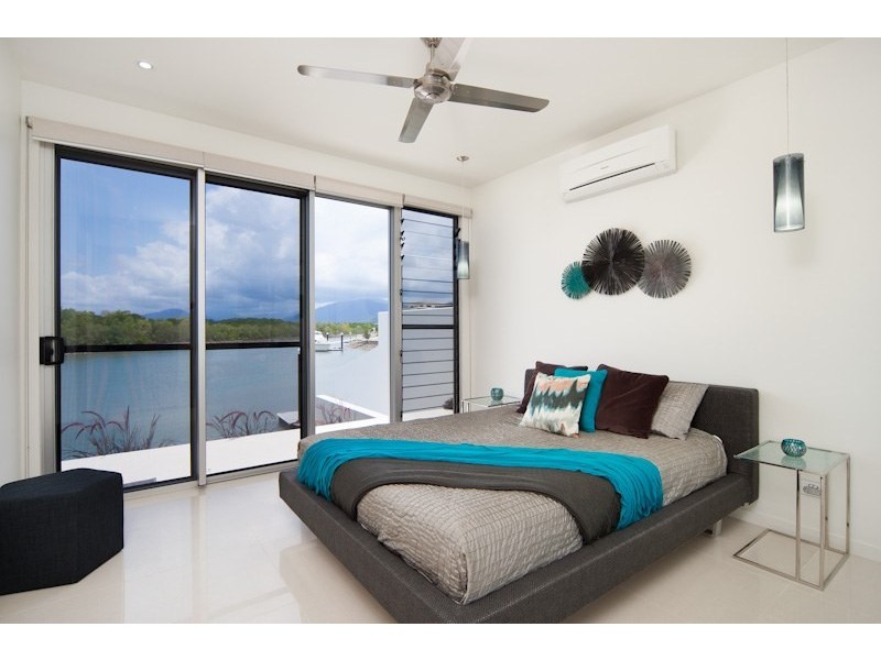 Trinity Park QLD 4879