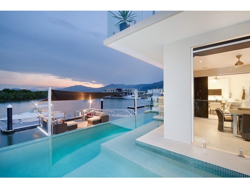 Trinity Park QLD 4879