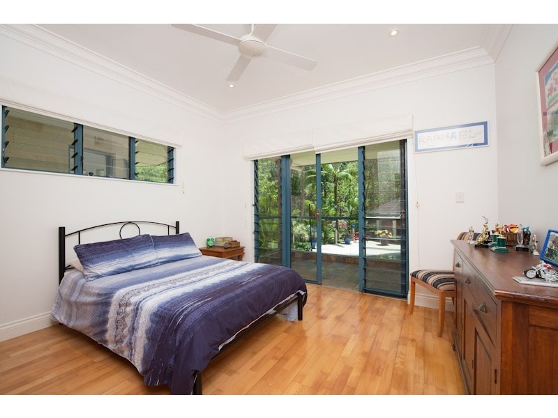 15 James Cook Drive, Kewarra Beach QLD 4879