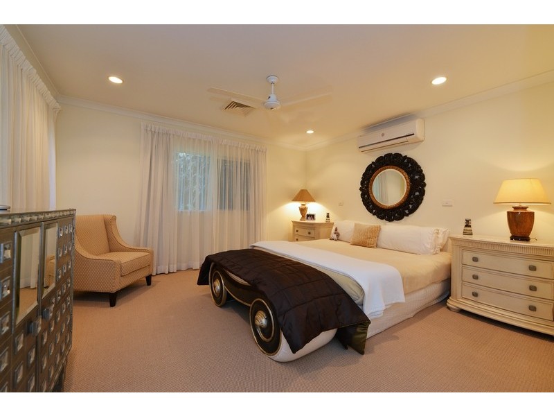 1 East Parkridge Drive, Brinsmead QLD 4870