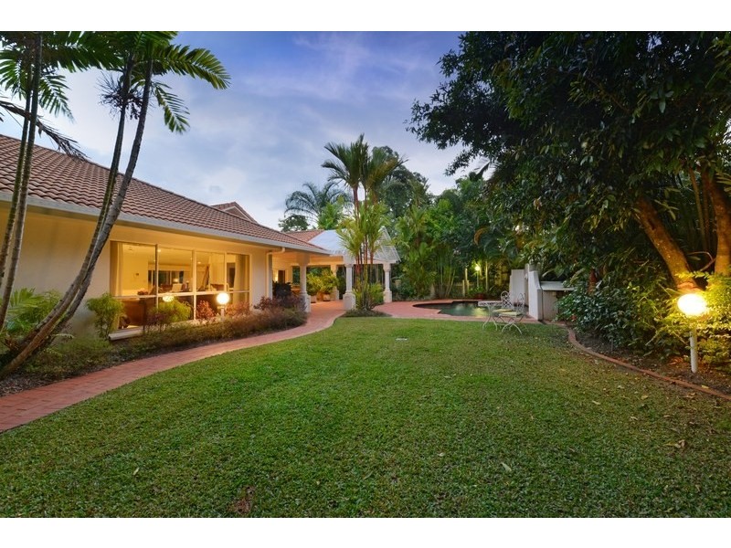 1 East Parkridge Drive, Brinsmead QLD 4870
