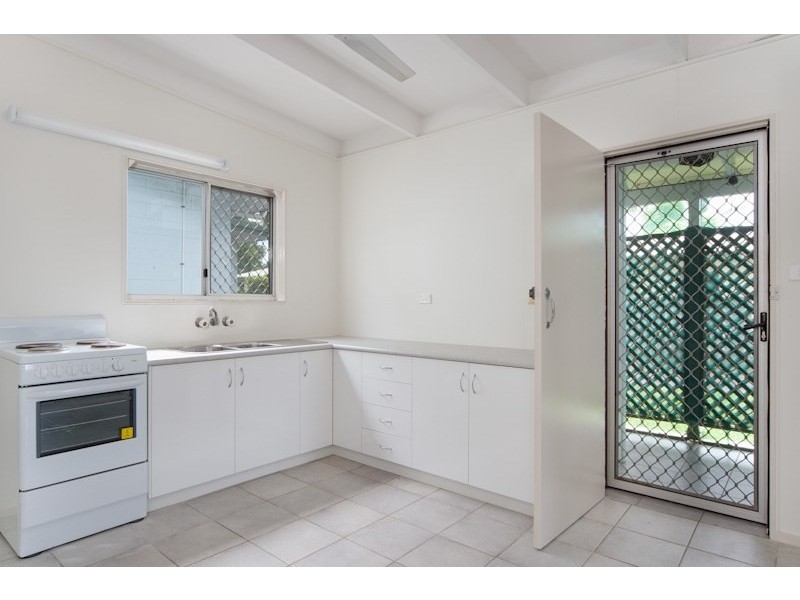 Unit 1/76 Birch Street, Manunda QLD 4870