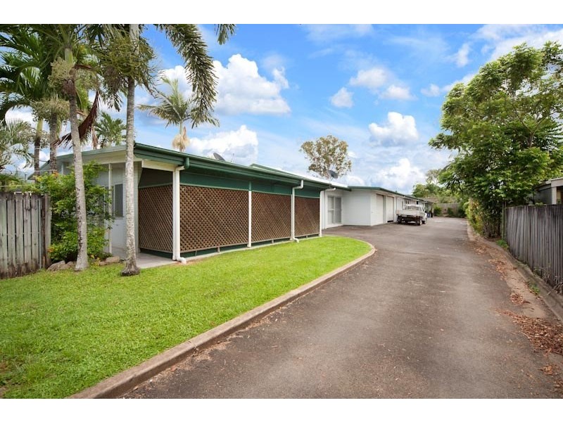 Unit 1/76 Birch Street, Manunda QLD 4870