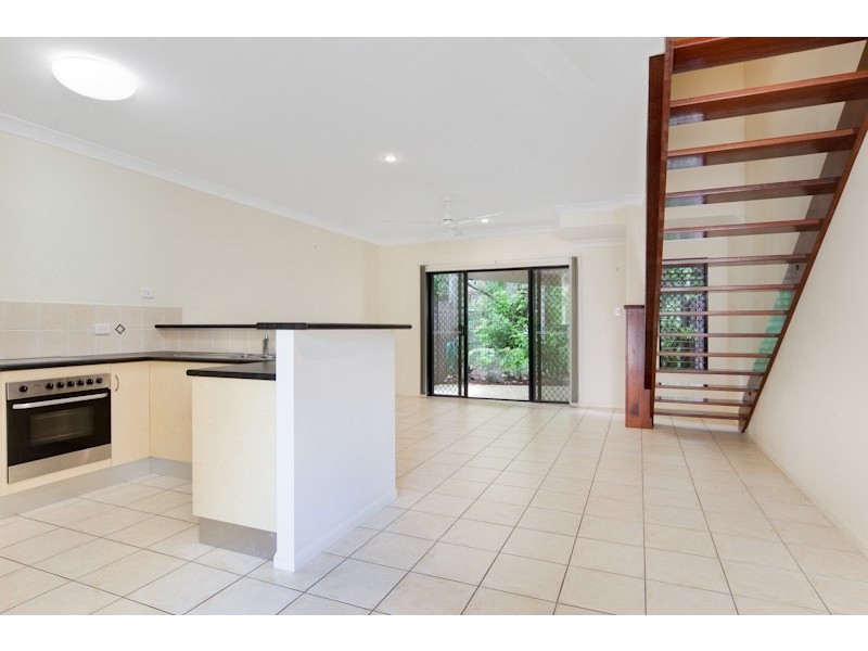 Unit 15/11-19 Stratford Parade, Stratford QLD 4870