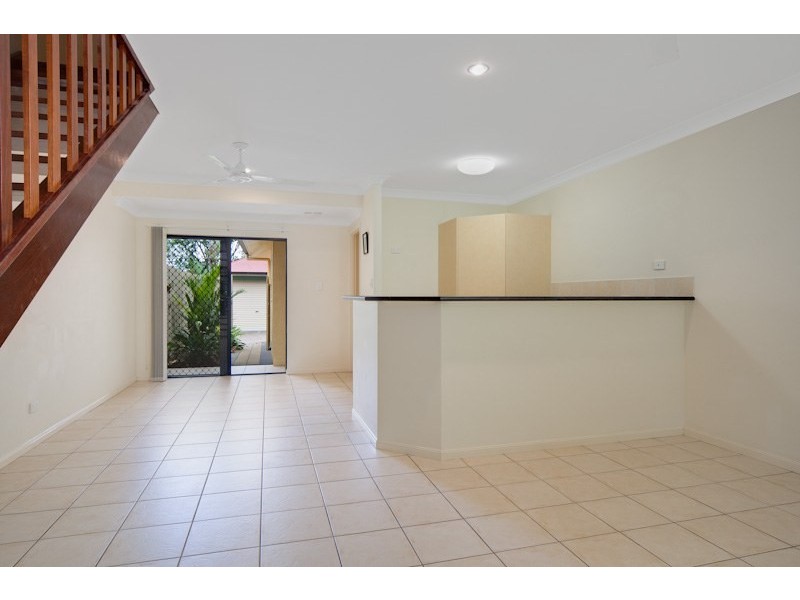 Unit 15/11-19 Stratford Parade, Stratford QLD 4870