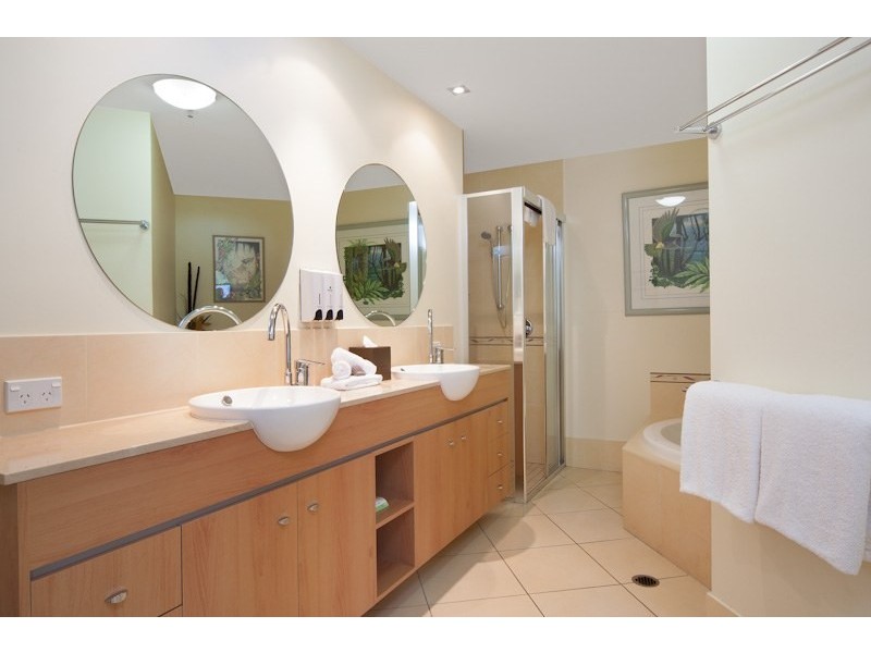 Unit APT 1503/25 Wharf Street, Cairns City QLD 4870