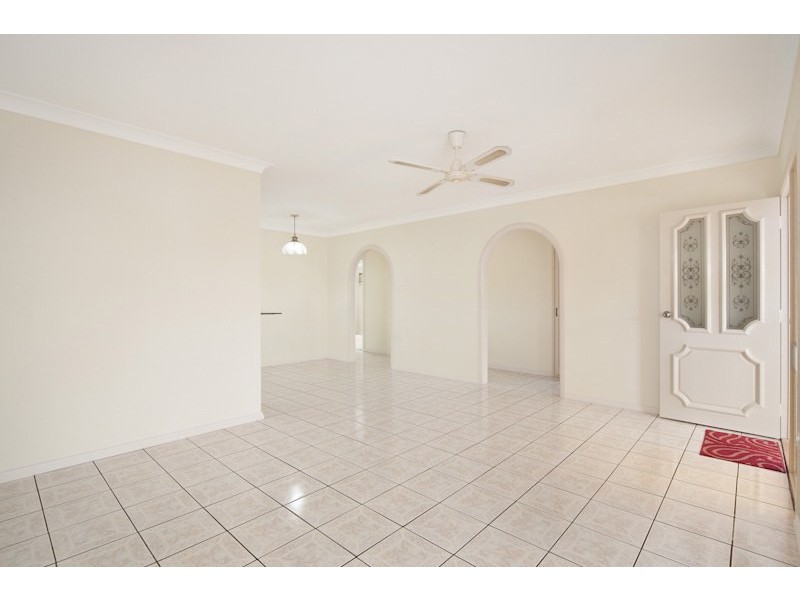 18 Cayley Street, Trinity Beach QLD 4879