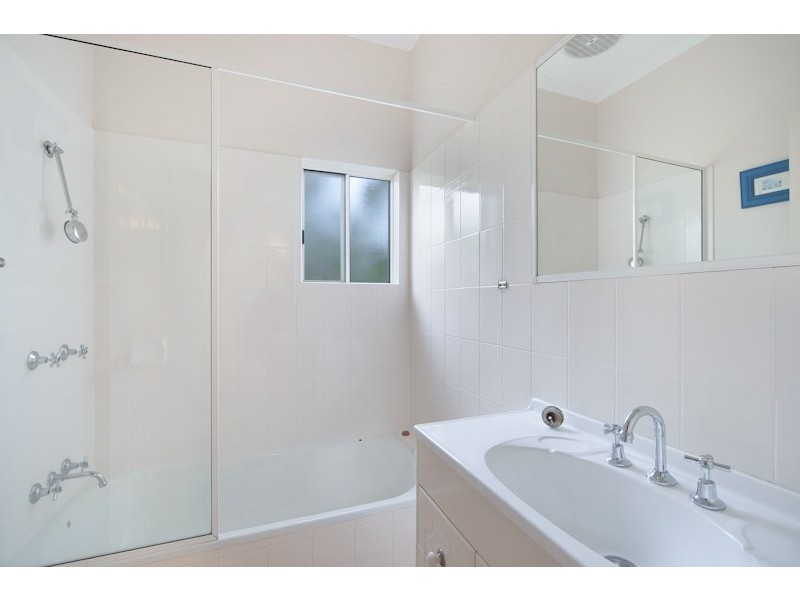 90 Jungara Road, Redlynch QLD 4870