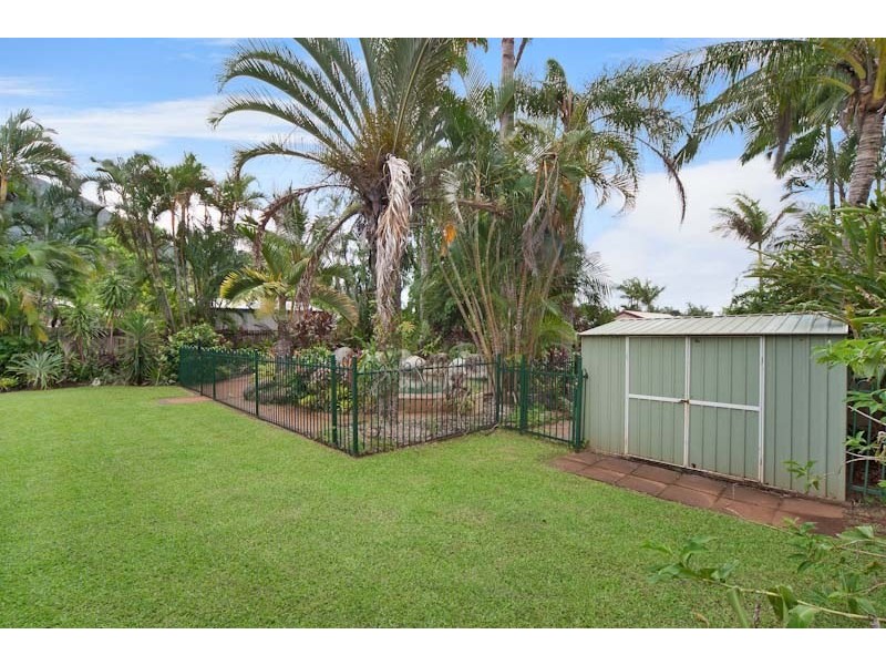 90 Jungara Road, Redlynch QLD 4870