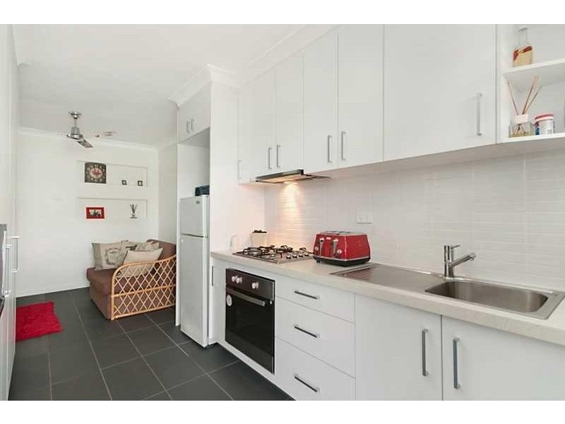 Unit 8/2 Kidston Street, Cairns QLD 4870