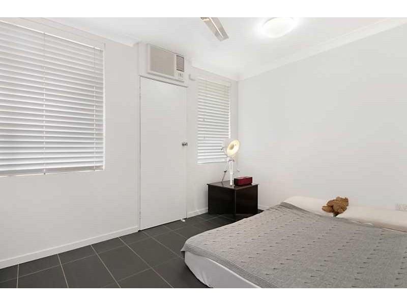 Unit 8/2 Kidston Street, Cairns QLD 4870