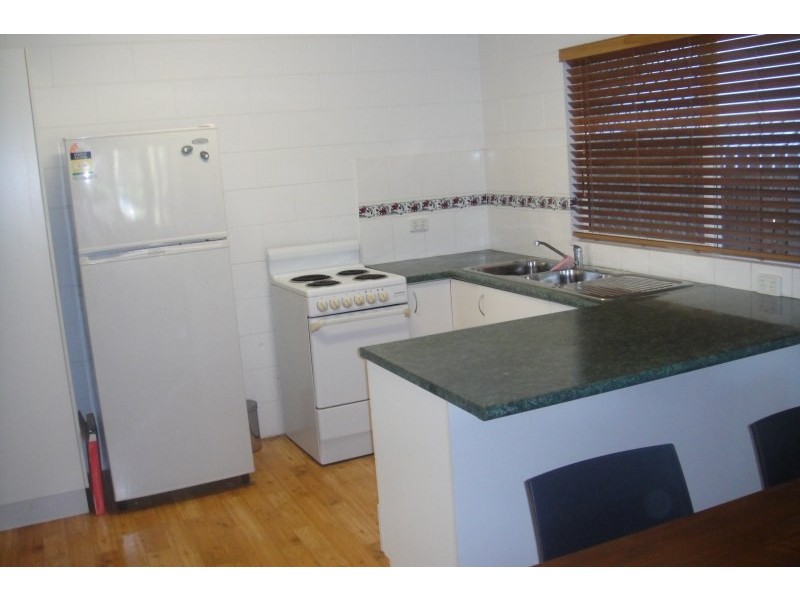 Unit 1/463 Draper Street, Parramatta Park QLD 4870