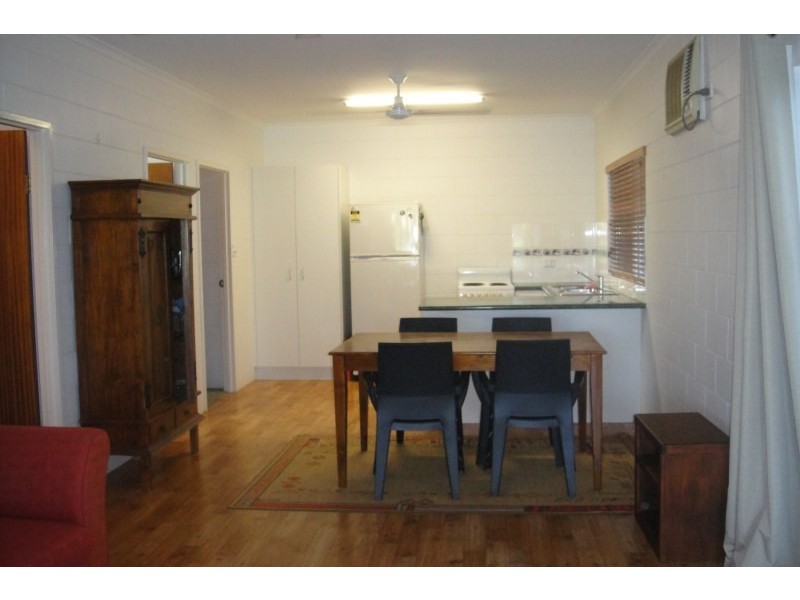 Unit 1/463 Draper Street, Parramatta Park QLD 4870