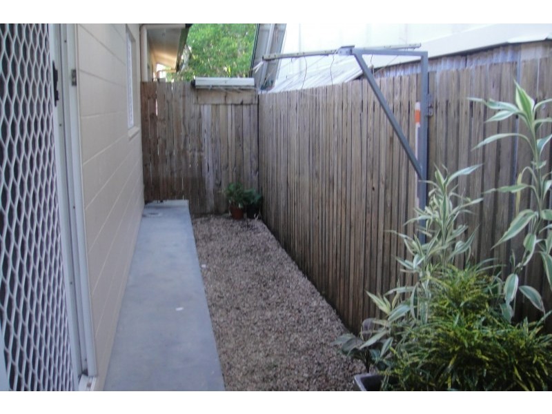 Unit 1/463 Draper Street, Parramatta Park QLD 4870