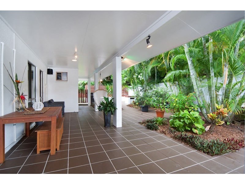 1 View Street, Brinsmead QLD 4870