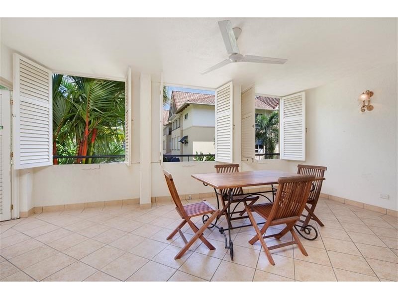 Unit 309/2 Greenslopes Street, Cairns North QLD 4870