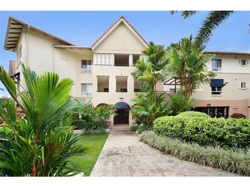 Unit 309/2 Greenslopes Street, Cairns North QLD 4870
