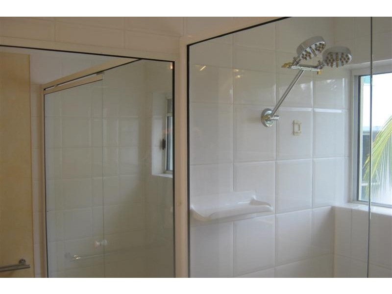 Unit 9/6 Deauville Close, Yorkeys Knob QLD 4878