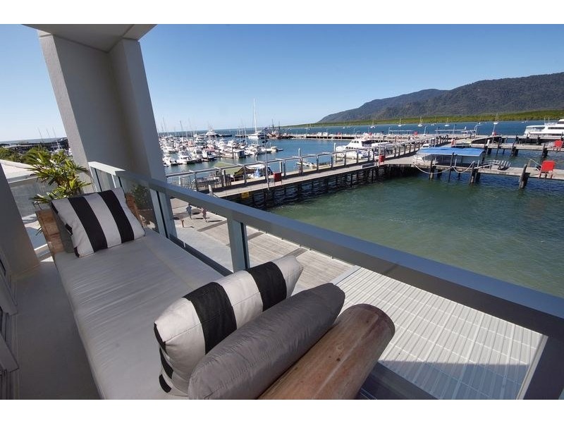 Unit 301/1 Marlin Parade, Cairns City QLD 4870