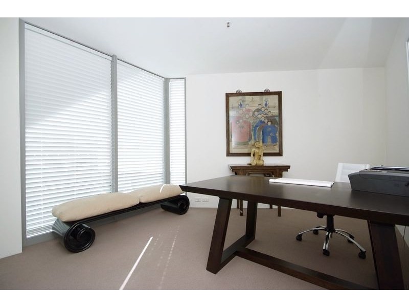 Unit 301/1 Marlin Parade, Cairns City QLD 4870