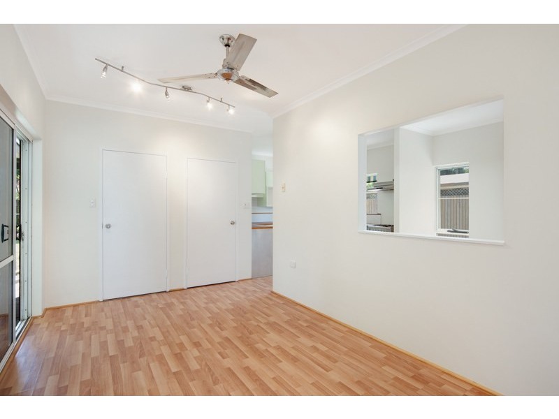 6 Tristania Street, Holloways Beach QLD 4878