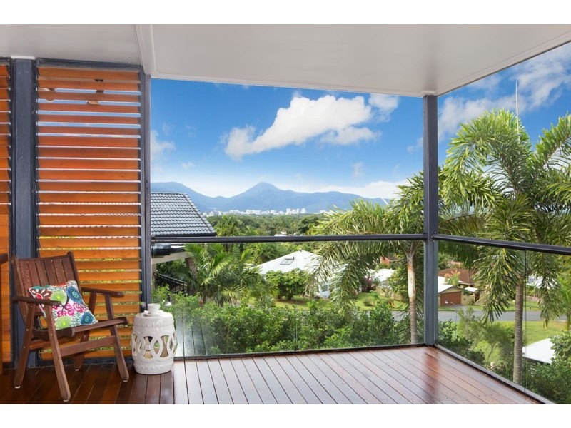 32 Hutchinson Street, Edge Hill QLD 4870