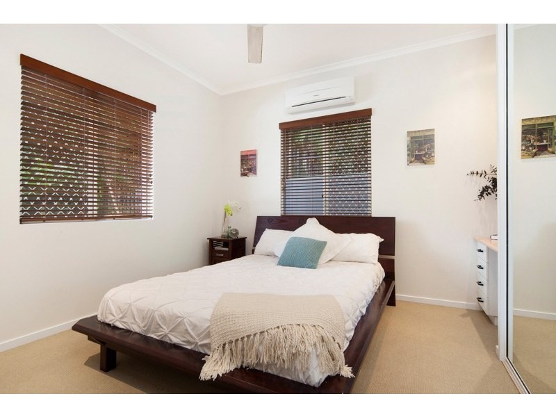 32 Hutchinson Street, Edge Hill QLD 4870