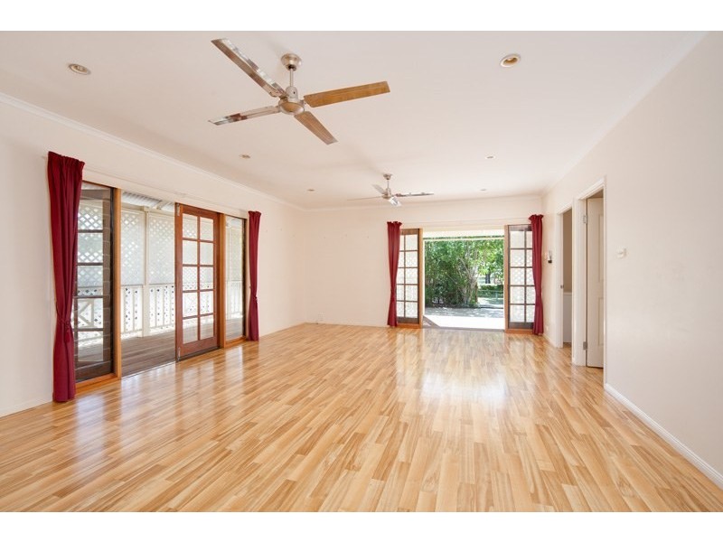 3 Burney Court, Kewarra Beach QLD 4879