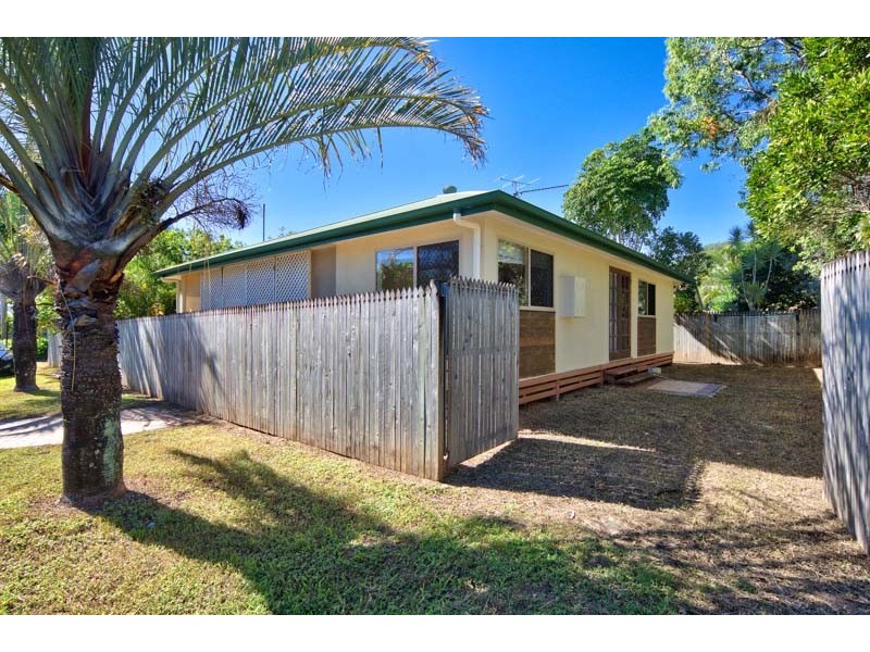 3 Burney Court, Kewarra Beach QLD 4879