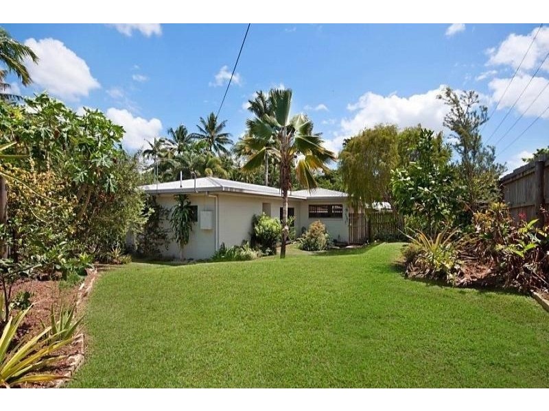 13 Mestrez Street, Earlville QLD 4870