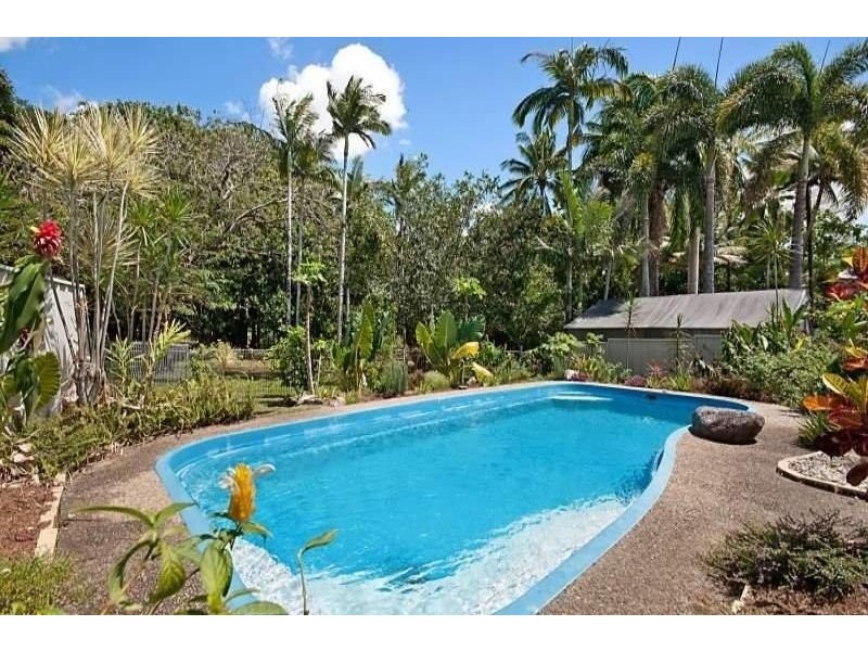 13 Mestrez Street, Earlville QLD 4870