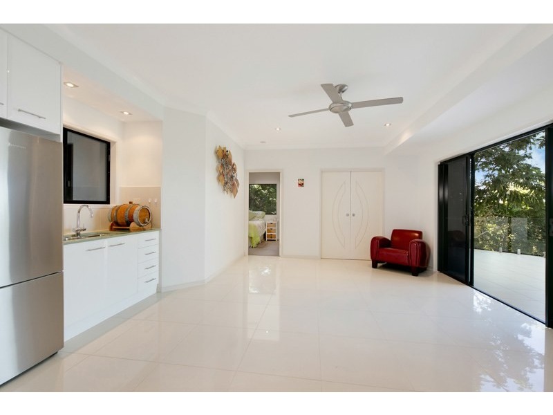 48 East Parkridge Drive, Brinsmead QLD 4870