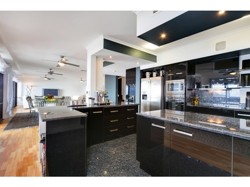 Unit 14S/209 Abbott Street, Cairns City QLD 4870