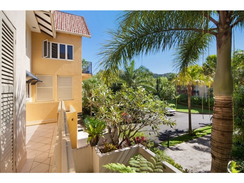 Unit 1006/2 Greenslopes Street, Cairns North QLD 4870
