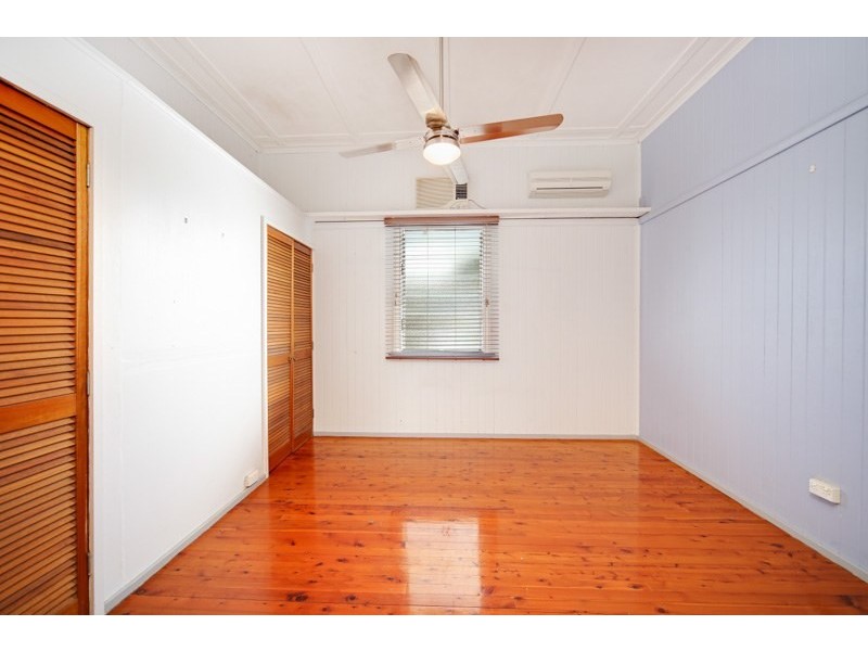 50 Marshall Street, Machans Beach QLD 4878