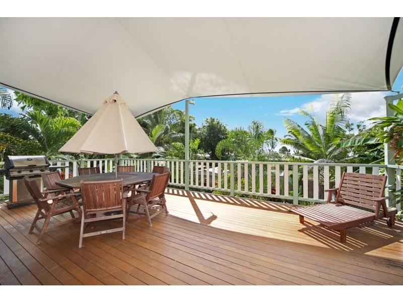 50 Marshall Street, Machans Beach QLD 4878