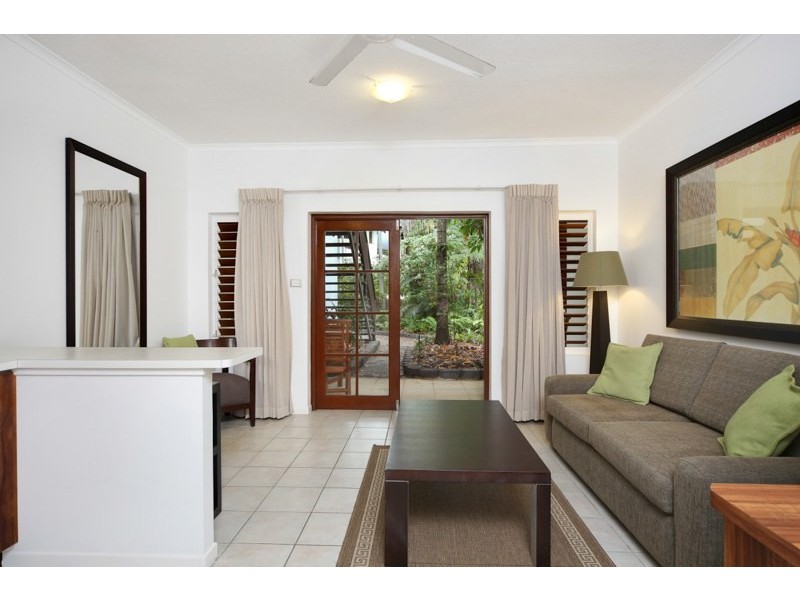 Unit 3/10-14 Harpa Street, Palm Cove QLD 4879